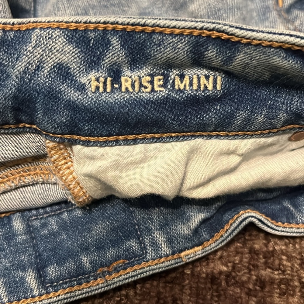 American Eagle Hi Rise Mini distressed Super Stretch size 2 Jean Skirt - Picture 5 of 9